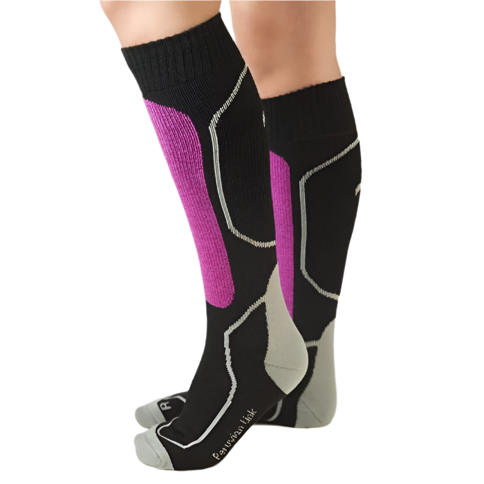 Photo of Skier Alpaca Socks Fusia